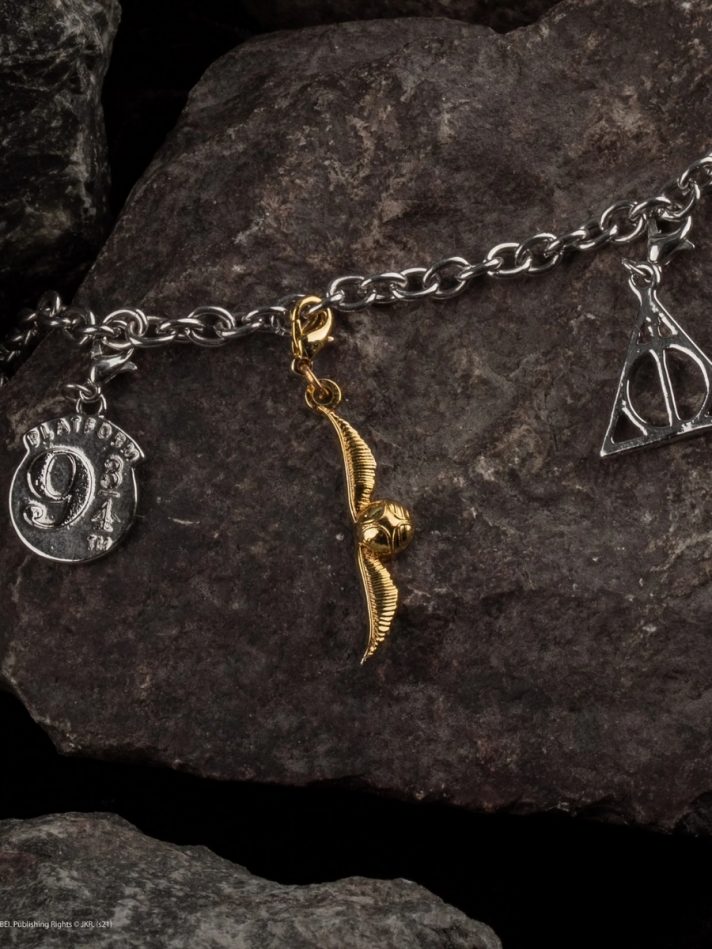 Móc Cài Vòng Tay Charms Golden Snitch – CINEREPLICAS