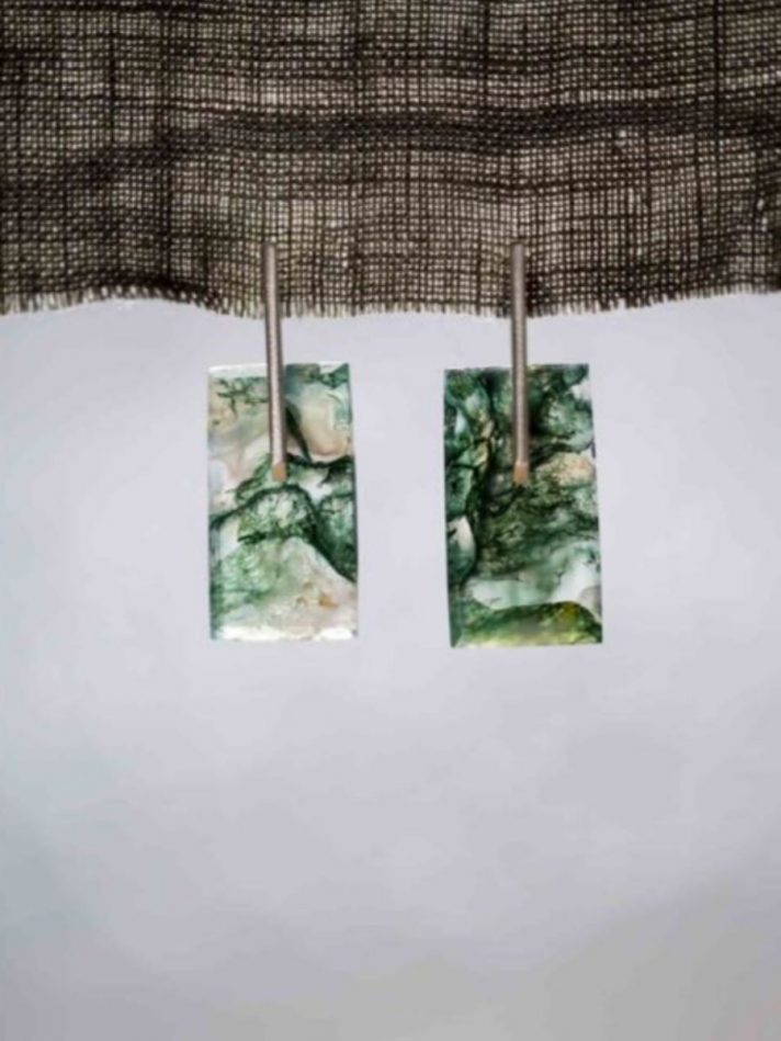 Hoa Tai Đá Rectangular Mossagate – Lore Segers Jewels